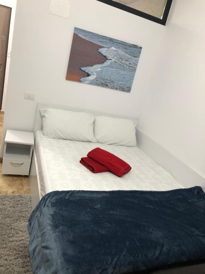 Smaraldul Madalinei Apartment Constanta Bagian luar foto